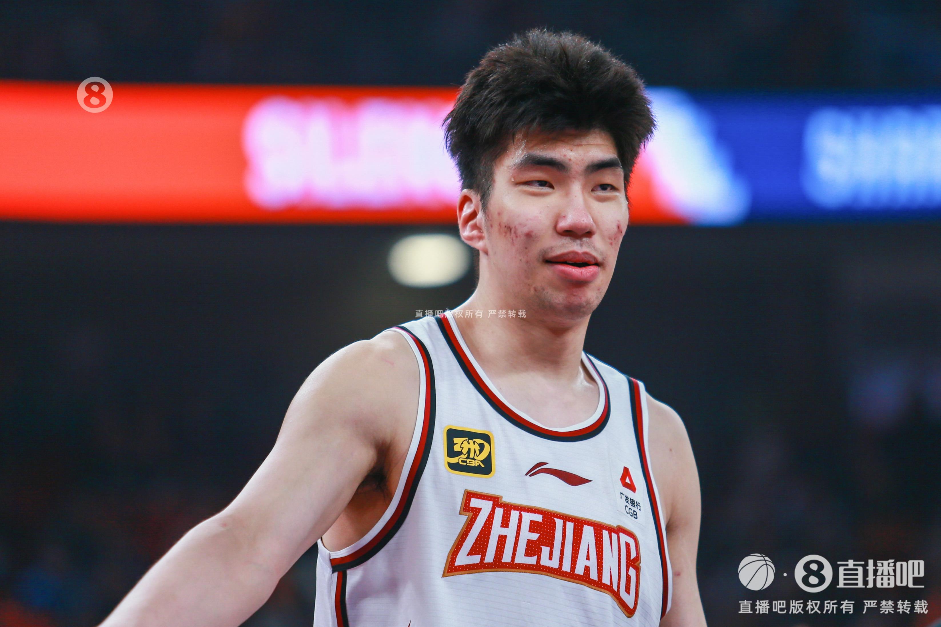 效率极高!余嘉豪8中8贡献20分7板 罚球5中4 效率极高!余嘉豪8中8贡献20分7板 罚球5中4